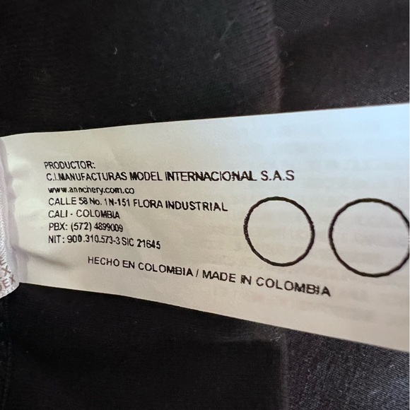 Ann Chery Shapewear | Butt-Enhancing Shorts, size L (fit very tight in black - Picture 7 of 7